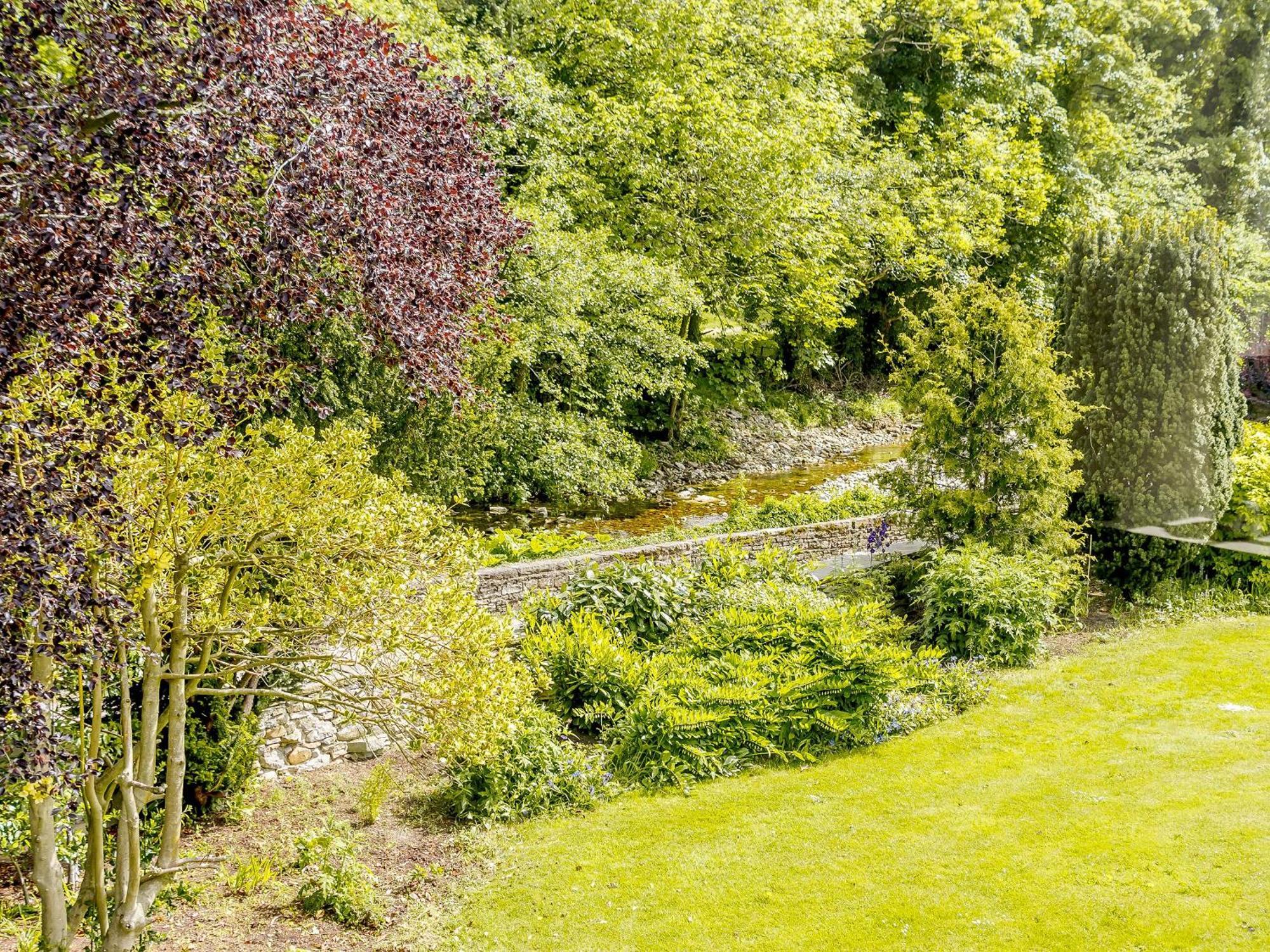 Vila Coach House - E5120 West Burton Exteriér fotografie